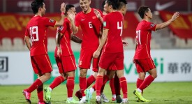 【生死战首发】中国男足变阵5-4-1，武磊单箭头冲击沙特