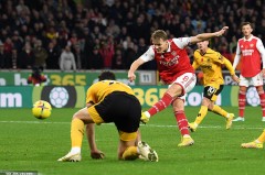 欧冠焦点战：拜仁慕尼黑VS切尔西，莱万对哈基米巅峰对决